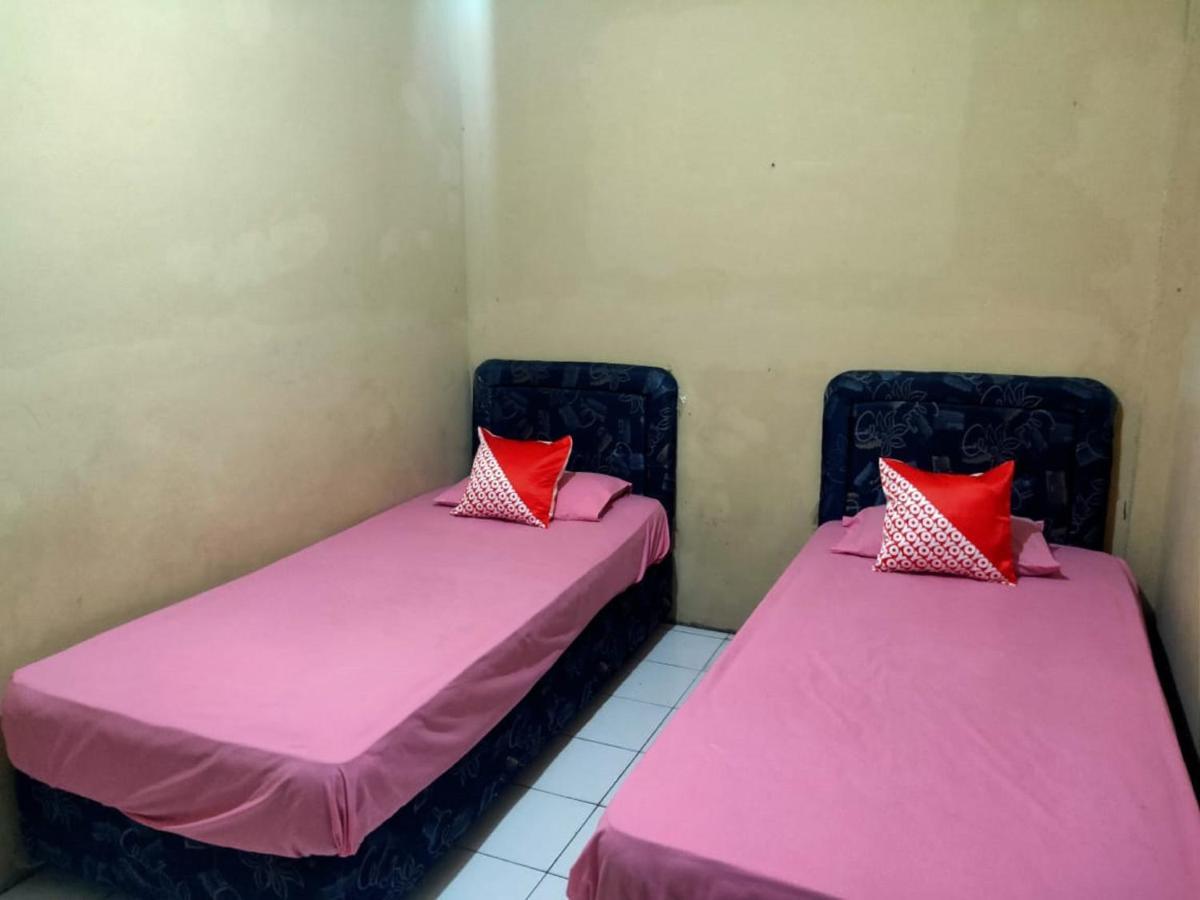 Oyo 90041 Hotel Sinar Lumayan Syariah Balikpapan  Ngoại thất bức ảnh